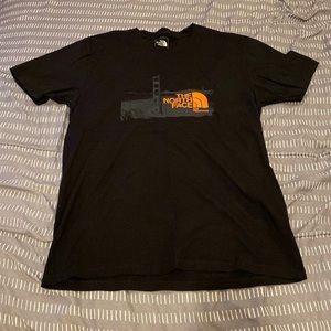 The North Face SAN FRANCISCO Golden Gate Bridge tee shirt black medium